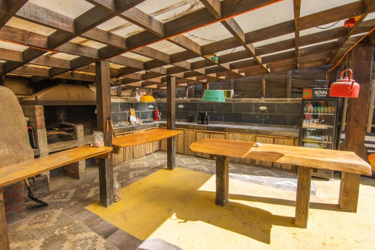 Sirena Insolente Hostel & Suites ピチレム エクステリア 写真
