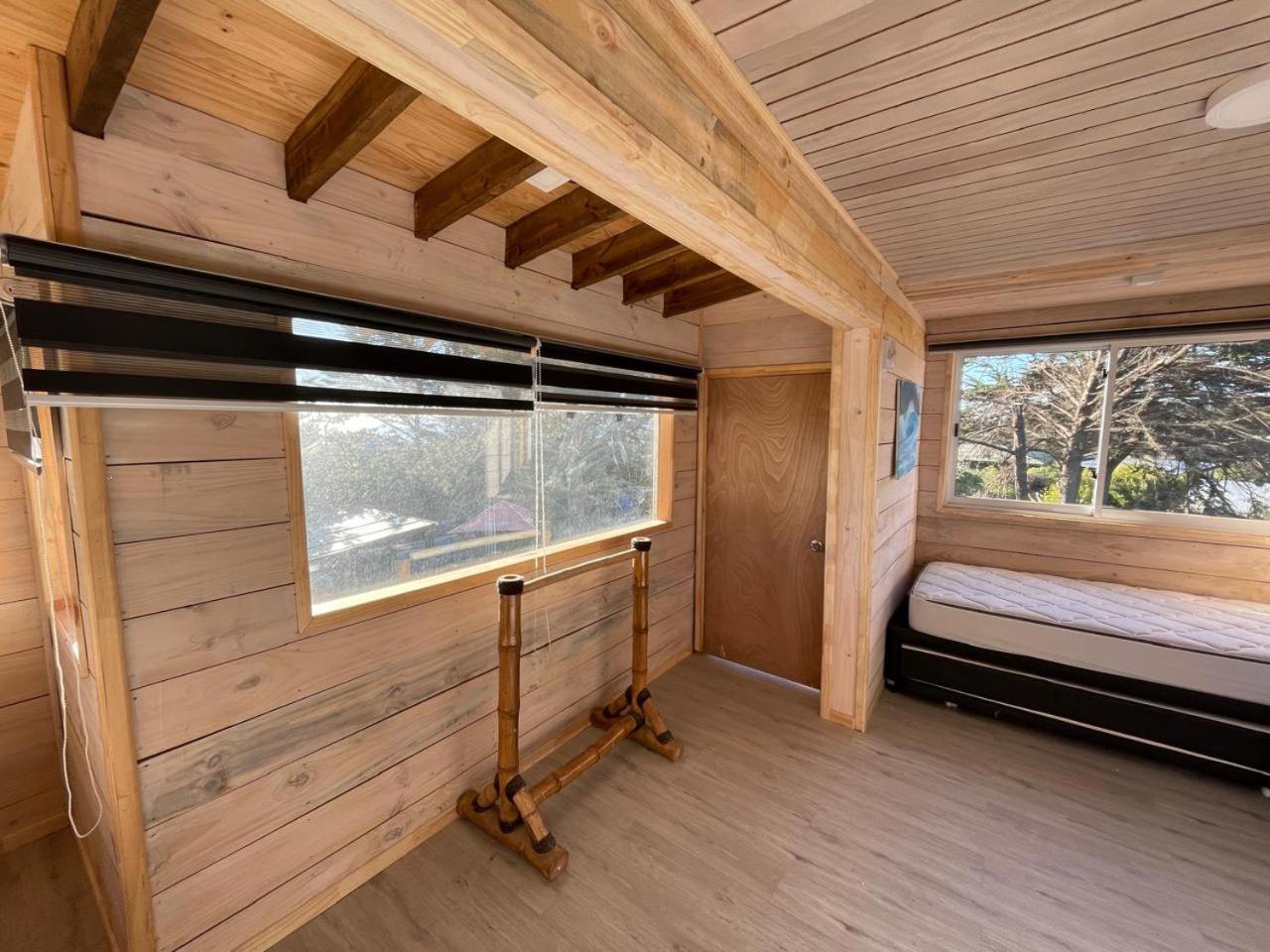 Sirena Insolente Hostel & Suites ピチレム エクステリア 写真